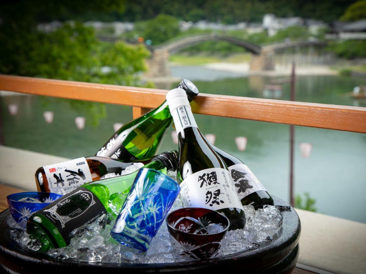 Iwakuni Kokusai Kanko Hotel Exteriör bild